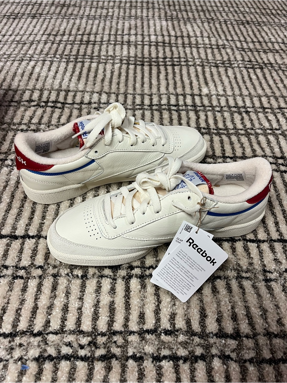 NIB NWT Reebok x Madewell Club C 85 Sneakers - Unisex 8.5/10 - Chalk Blue Red - Picture 8 of 13
